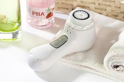 洗臉神器大比拼 潔面儀與起泡器，誰才是你的護膚“真命天子”？